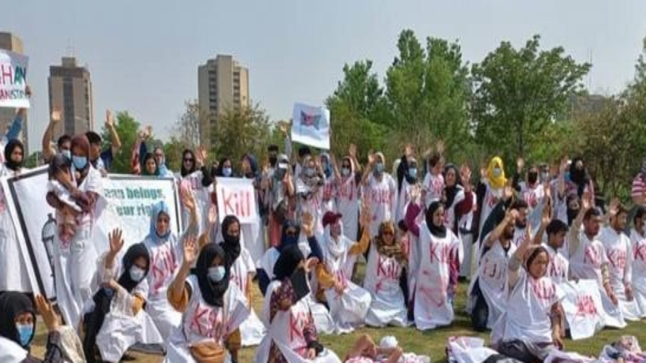 وزیر خارجه آلمان وضعیت مهاجرین افغانستانی در پاکستان را بررسی می‌کند