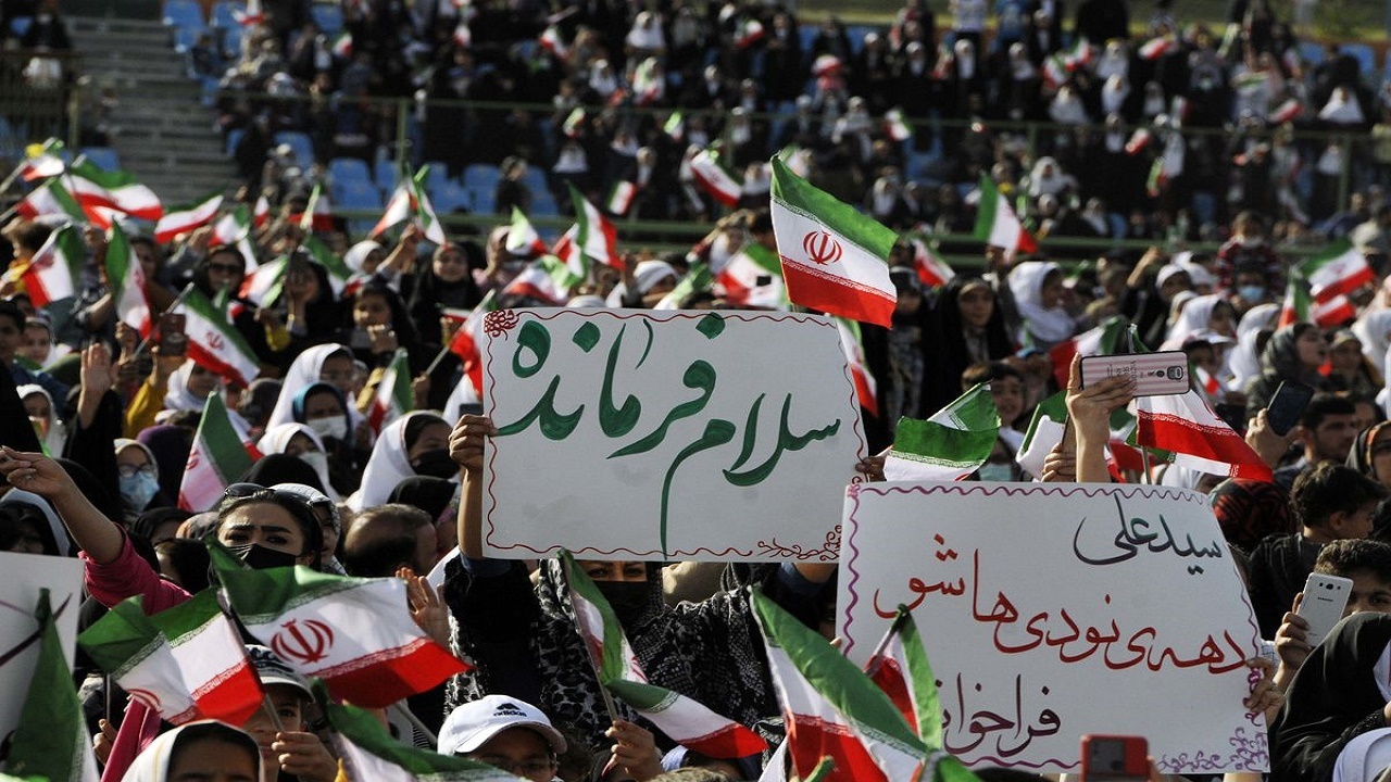 مضامین دینی در قالب سرود سلام فرمانده ارائه شد