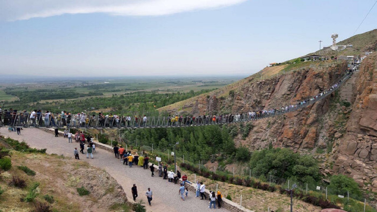 سفر بیش از ۳۵۰ هزار مسافر در تعطیلات نیمه خرداد به استان اردبیل