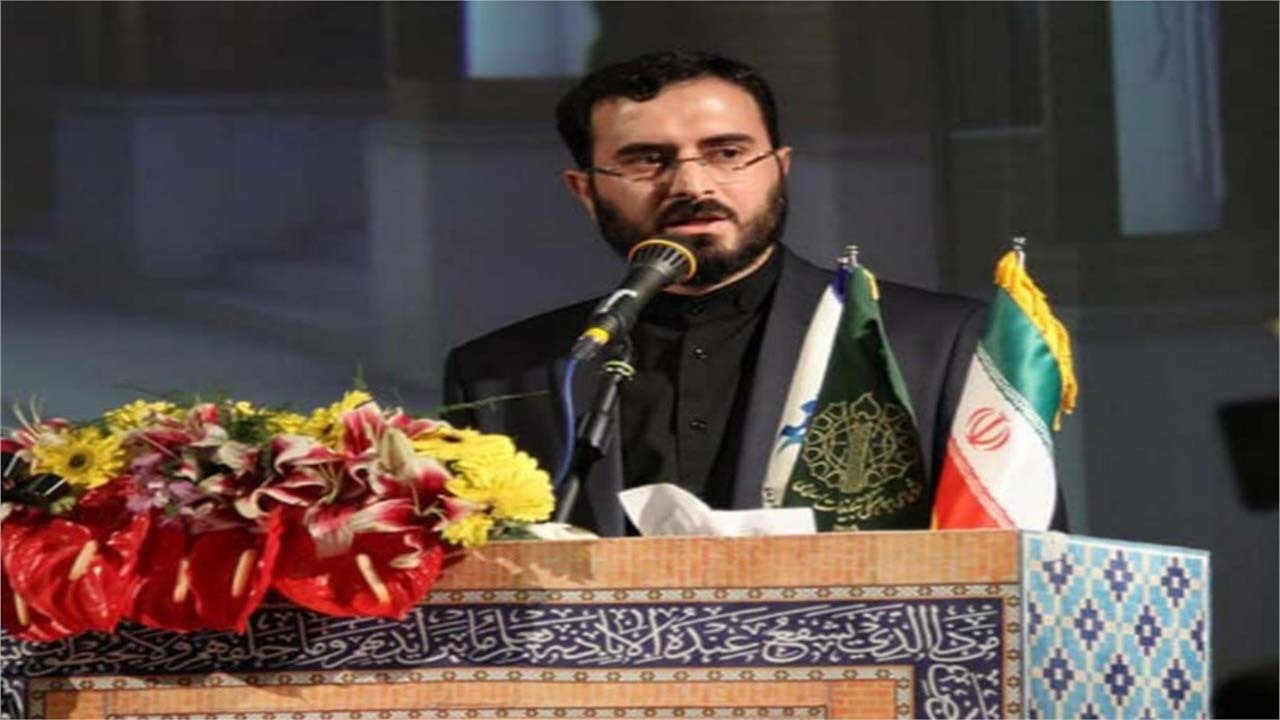 اقتصاد و فرهنگ‌ از محور‌های  مهم دولت است
