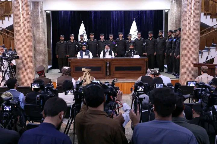 یونیفورم جدید پلیس طالبان رونمایی شد