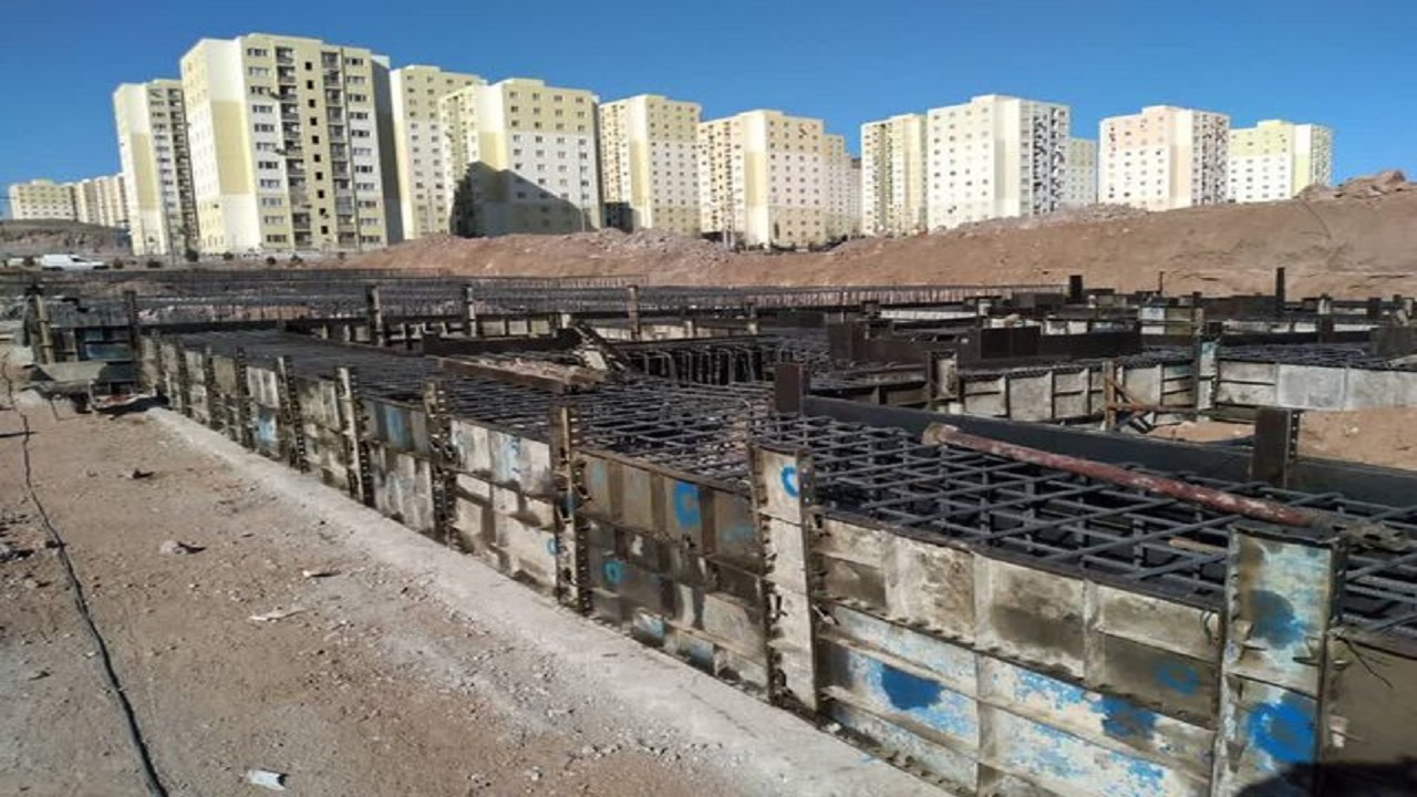 کشور به کارگاه بزرگ مسکن‌سازی تبدیل شده است
