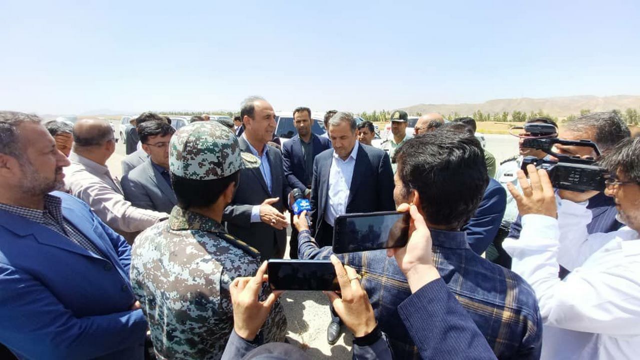 بازدید استاندار ایلام از فرودگاه در حال ساخت آبدانان