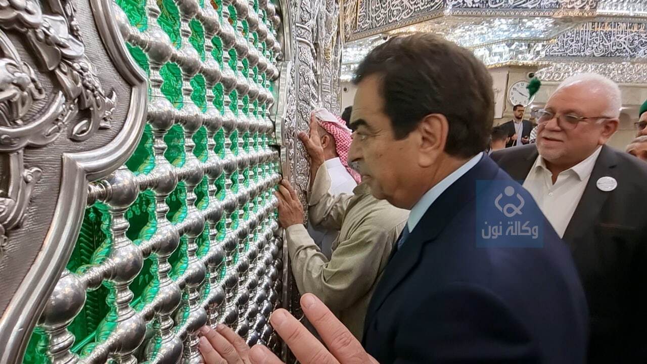 زیارت وزیر لبنانی از حرم امام اول و سوم شیعیان+ تصاویر