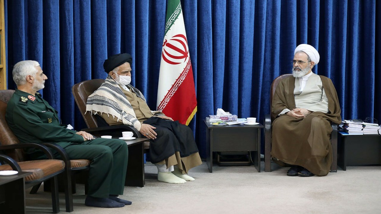 کنگره شهدای روحانی باید در عرصه جهاد تبیین مؤثر باشد