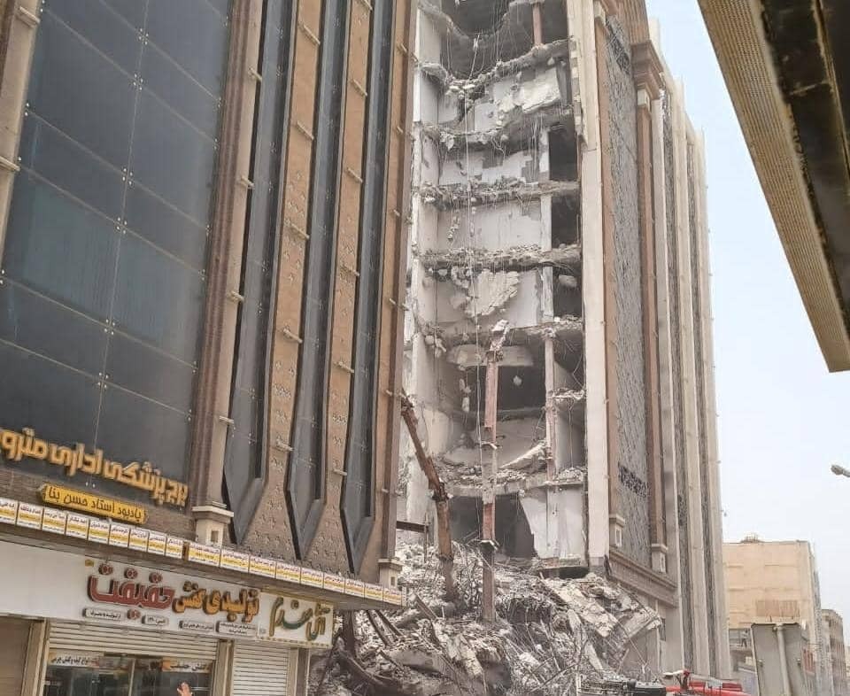 ریزش متروپل حادثه بزرگ آبادان