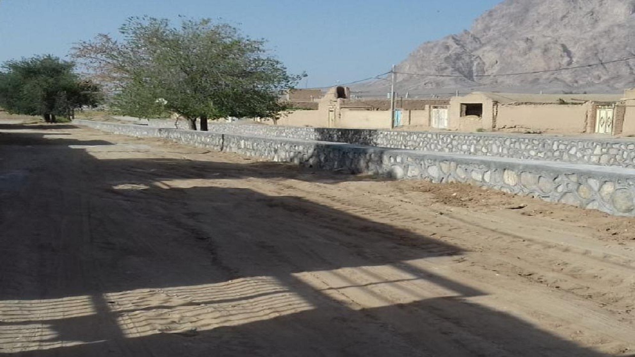 ضرورت احداث دیوار ساحلی در روستای عزیزکندی هشترود