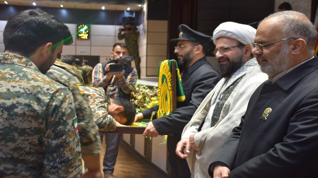 سربلندی ایران اسلامی در سایه امام رضا (ع)