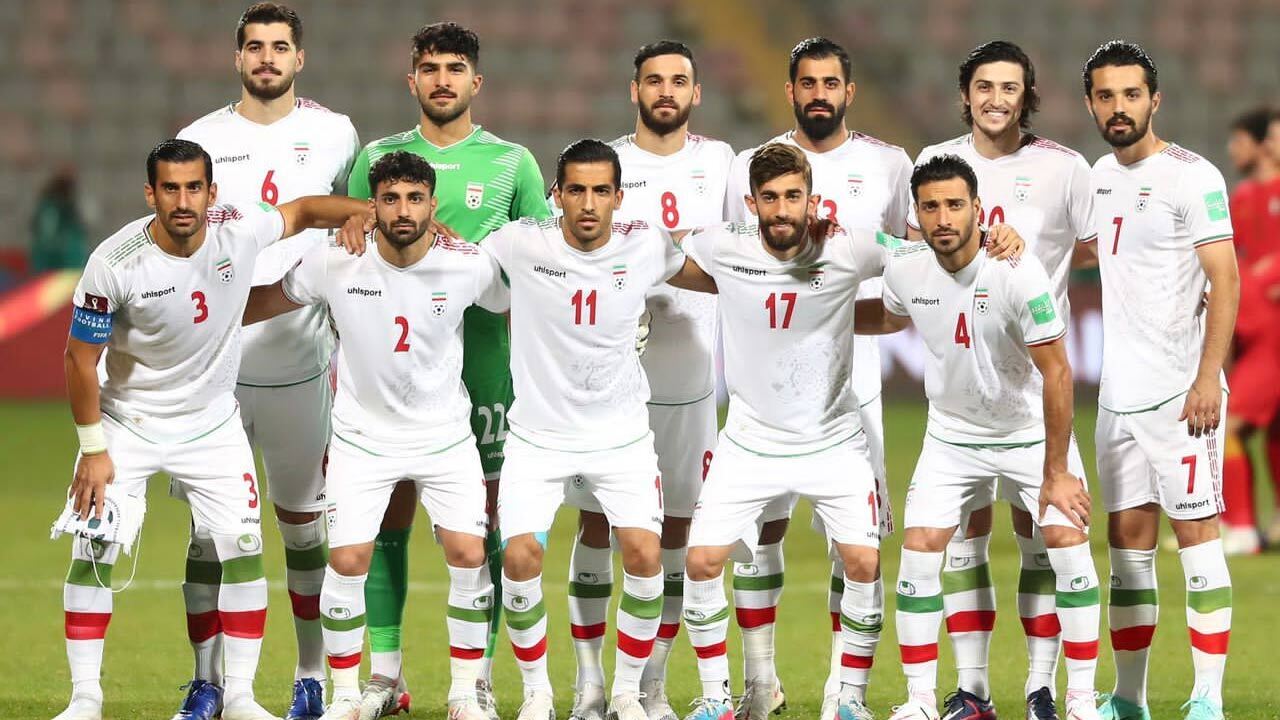 عرض ارادت بازیکنان تیم ملی فوتبال کشورمان به امام رضا (ع) + فیلم