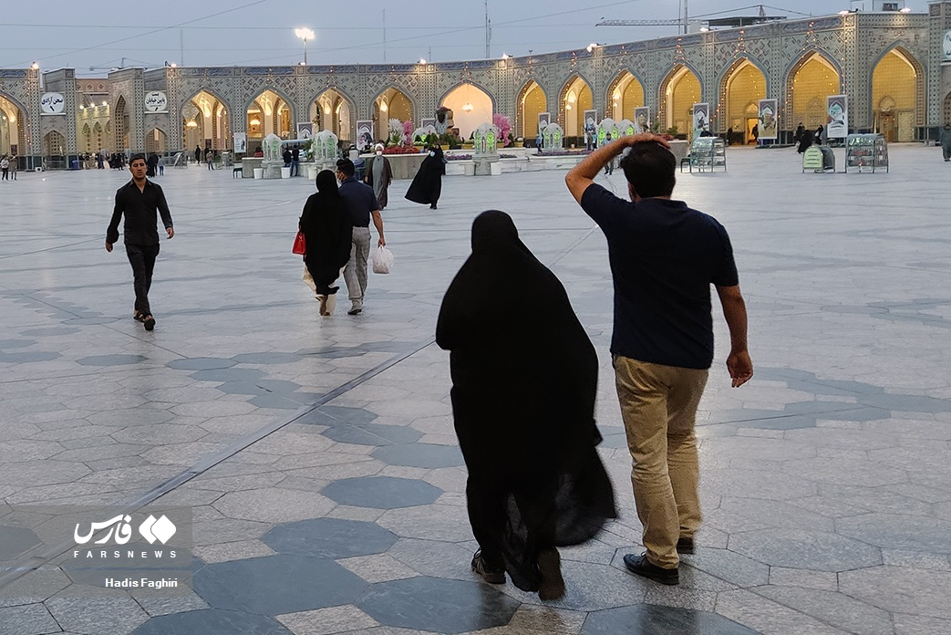 خرده&zwnj;روایت&zwnj;های میهمانان قالی صحن انقلاب