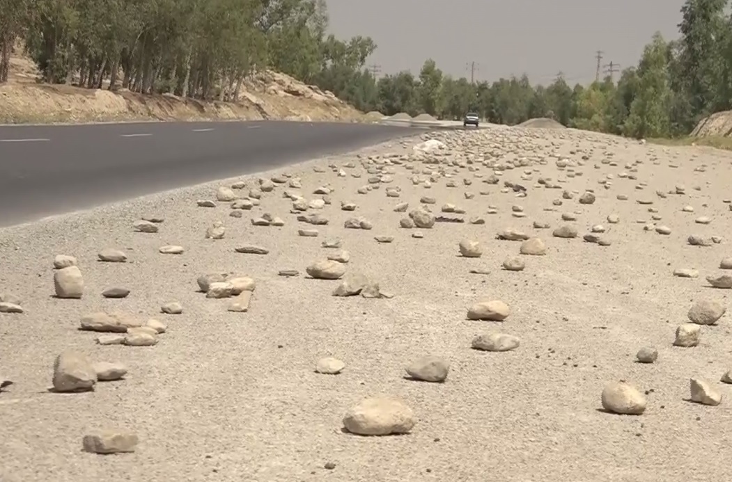 محور پلدختر - دره شهر، همچنان بستر ساز حوادث رانندگی