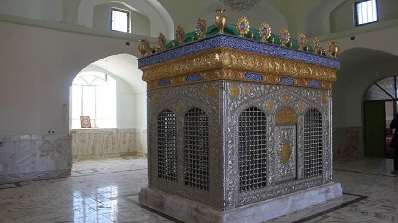 از