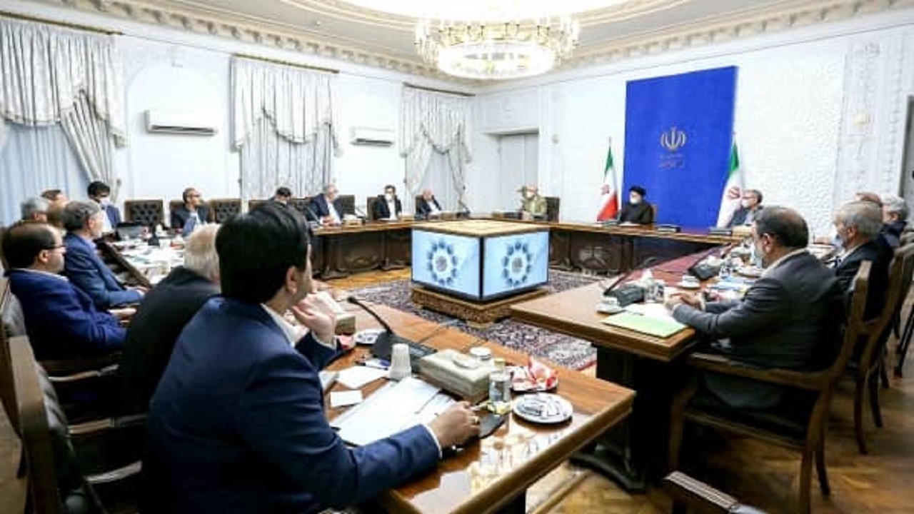 تشکیل کارگروهی برای بررسی راهکارهای بهره‌گیری حداکثری از ظرفیت نخبگان و دانشگاهیان