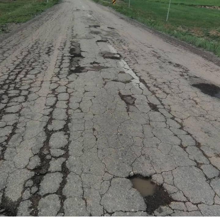 جاده روستای خانلق در انتظار روکش آسفالت + تصاویر