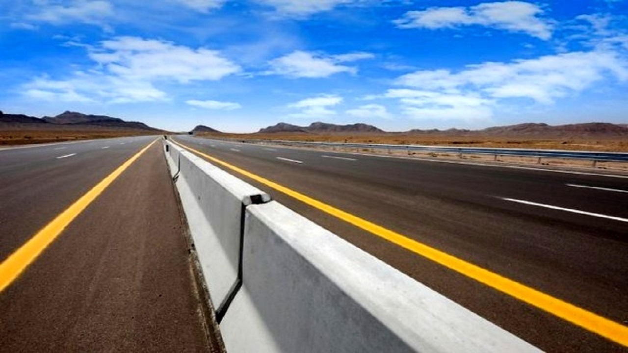 رفع نقاط حادثه خیز پیچ گاوکش در مسیر نورآباد به خرم‌آباد