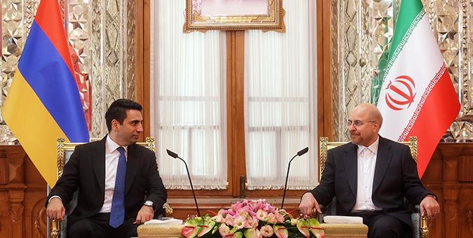تجارت ایران و ارمنستان باید از ۵۰۰ میلیون دلار به چندین میلیارد دلار برسد