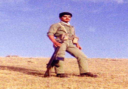 گذری بر زندگی و شهادت اردشیر حسین&zwnj;پور تک تیرانداز عرصه علم و پژوهش