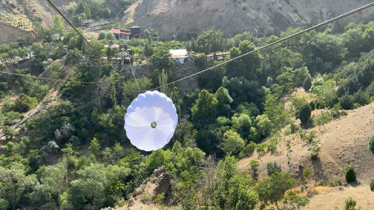 برگزاری دوره شبیه ساز تست چتر رزرو خلبانان پاراگلایدر در قم