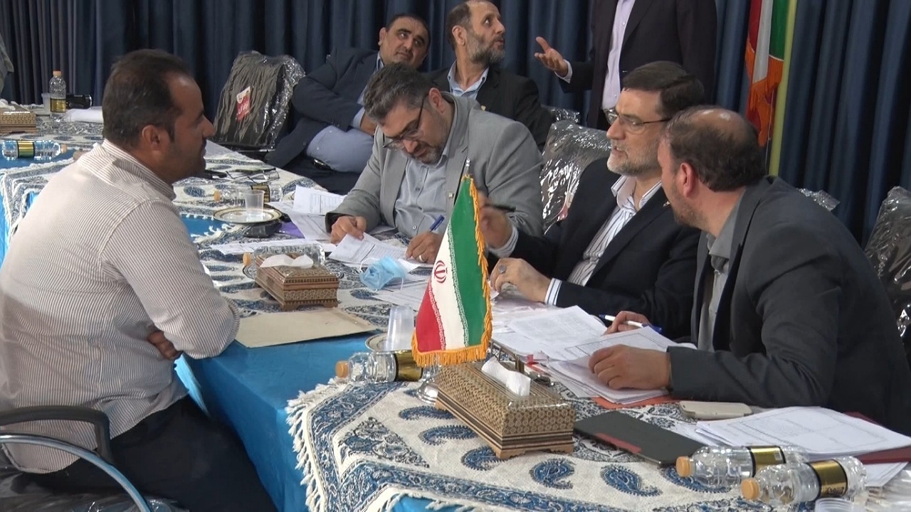 خشکی زاینده رود اصلی ترین مشکل مردم ورزنه است