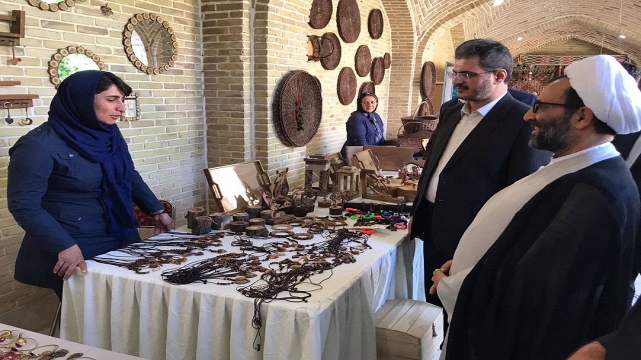 نمایشگاه دائمی صنایع دستی کردستان تاسیس خواهد شد