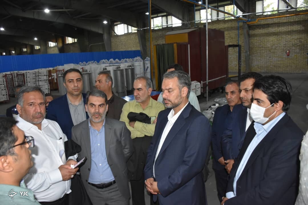 بازدید اعضای کمیسیون جهش تولید از مشکلات چند کارخانه در فارس