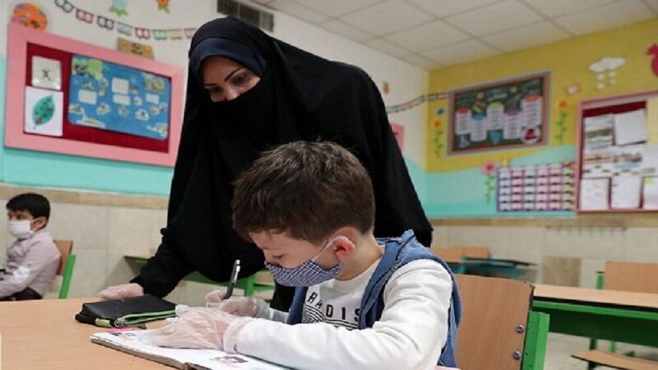 اجرای طرح جبران و تثبیت یادگیری برای بیش از ۱۶۰۰ دانش آموز ملایری