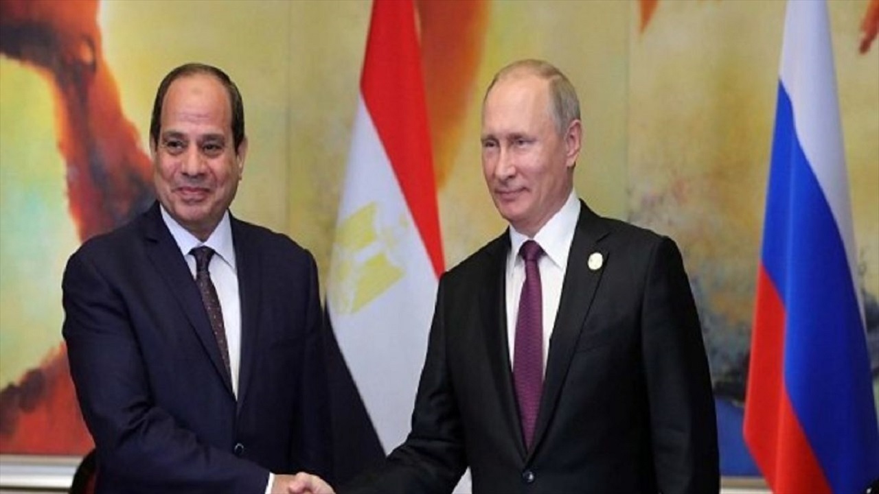 مصر، متحد آمریکا در خاورمیانه، روابط گرم خود را با پوتین حفظ می‌کند