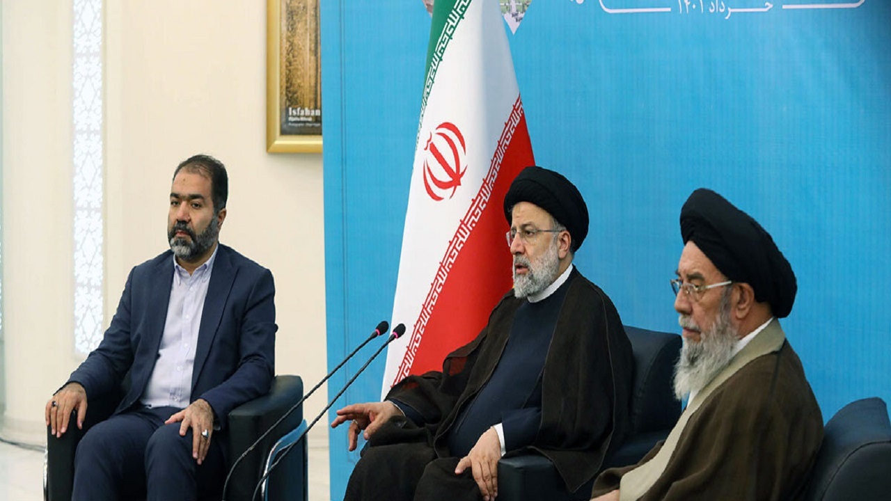 قدردانی استاندار و امام جمعه اصفهان از رییس جمهور