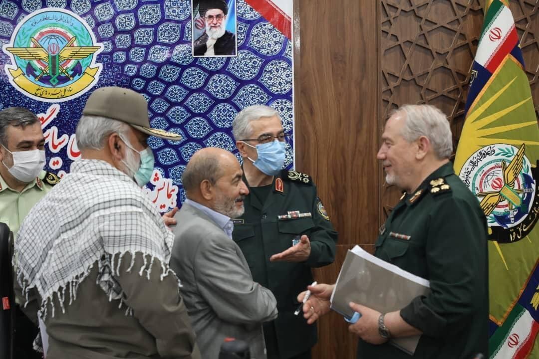 حضور فرماندهان عالی نيروهای مسلح در همایش ملی جایگاه علم و فناوری