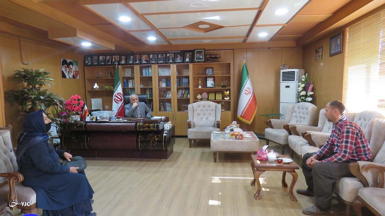 سرپرست فرمانداری مهاباد پای درد دل مردم نشست