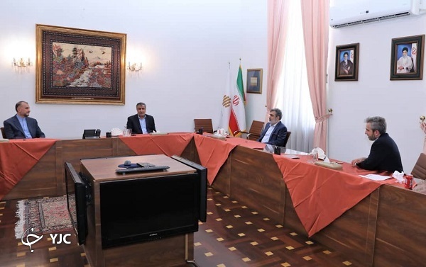نشست مشترک وزیر امور خارجه و رئیس سازمان انرژی اتمی برگزار شد