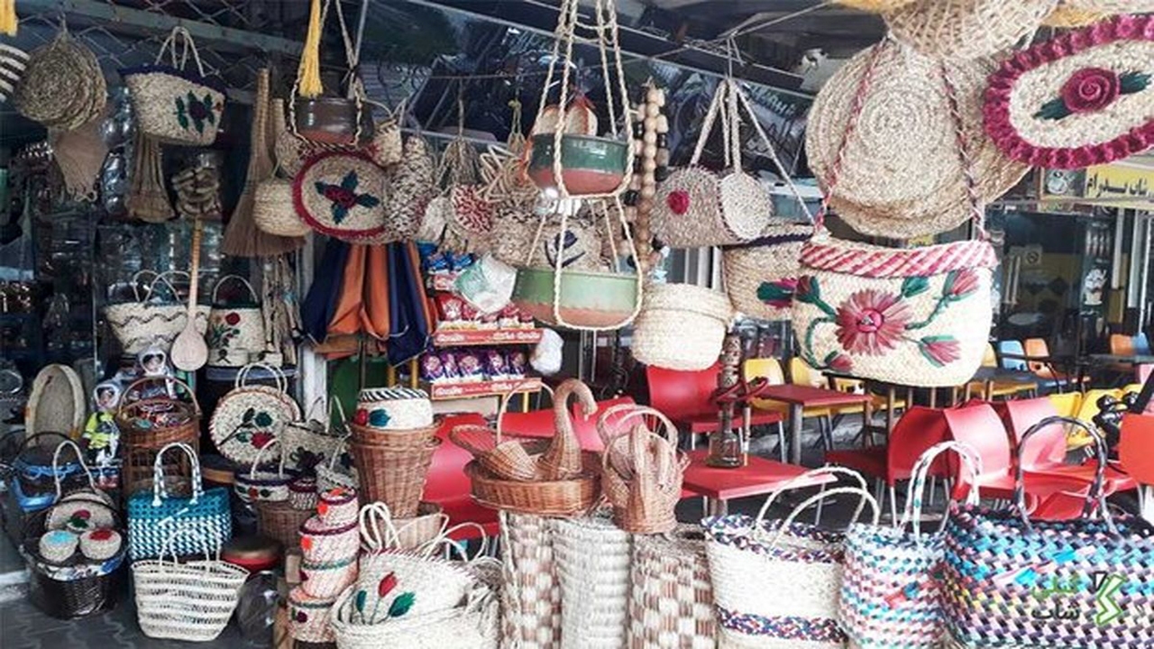 نمایشگاه سوغات و صنایع دستی ایلام افتتاح شد
