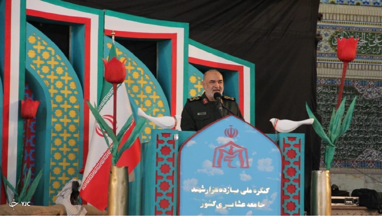 امروز دشمن افسرده و پژمرده از تعقیب اهداف خود است