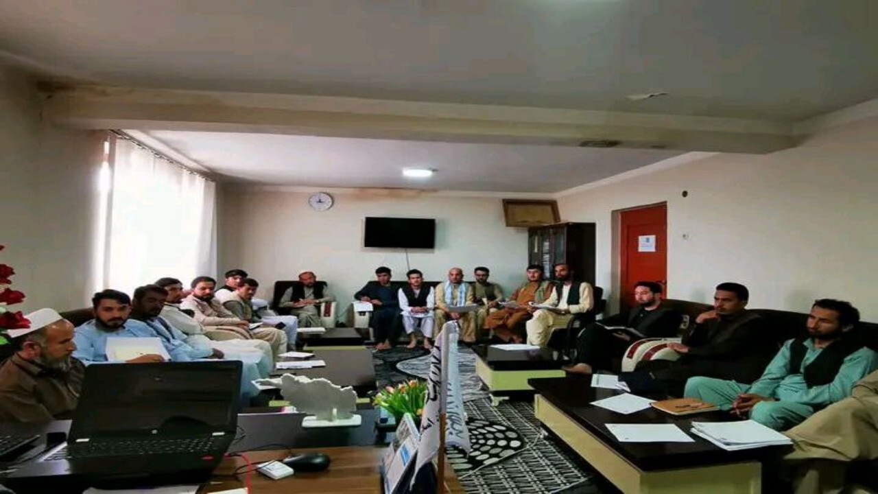 ادامه همکاری مؤسسات غیر دولتی با ریاست کشاورزی سمنگان + تصاویر
