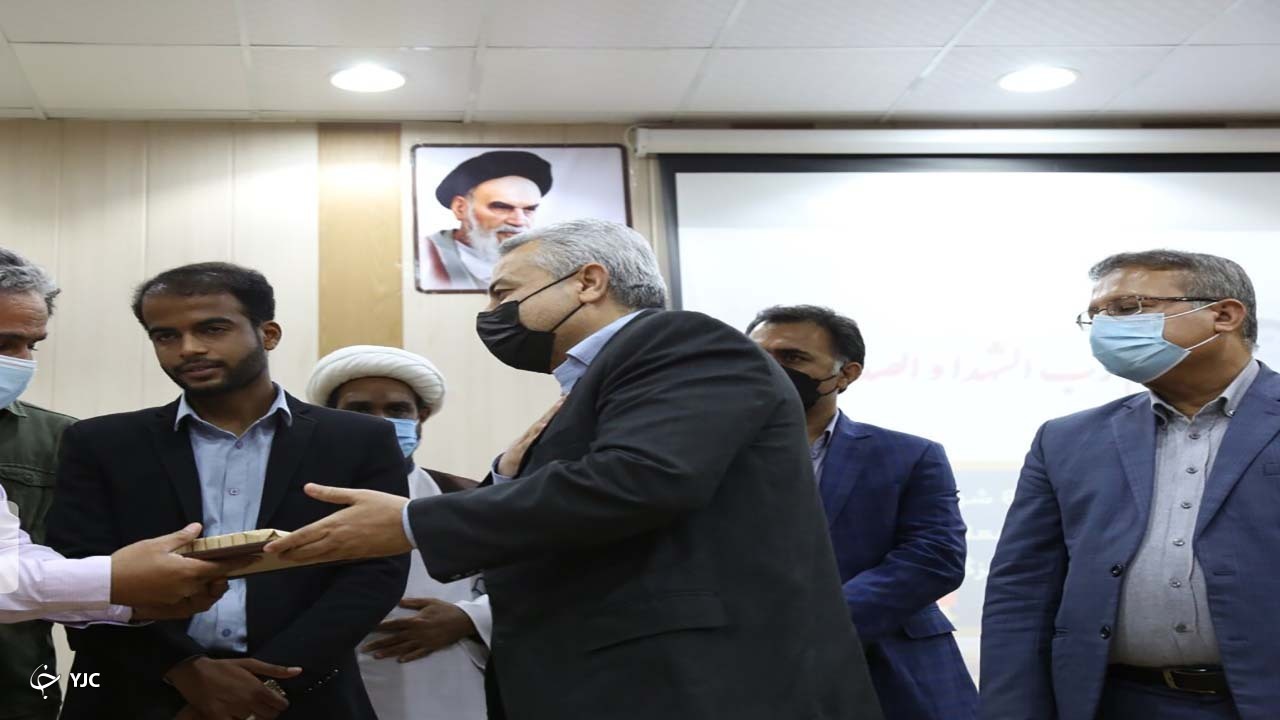 معلم مهابادی رتبه نخست معلمان هنرمند کشور را کسب کرد