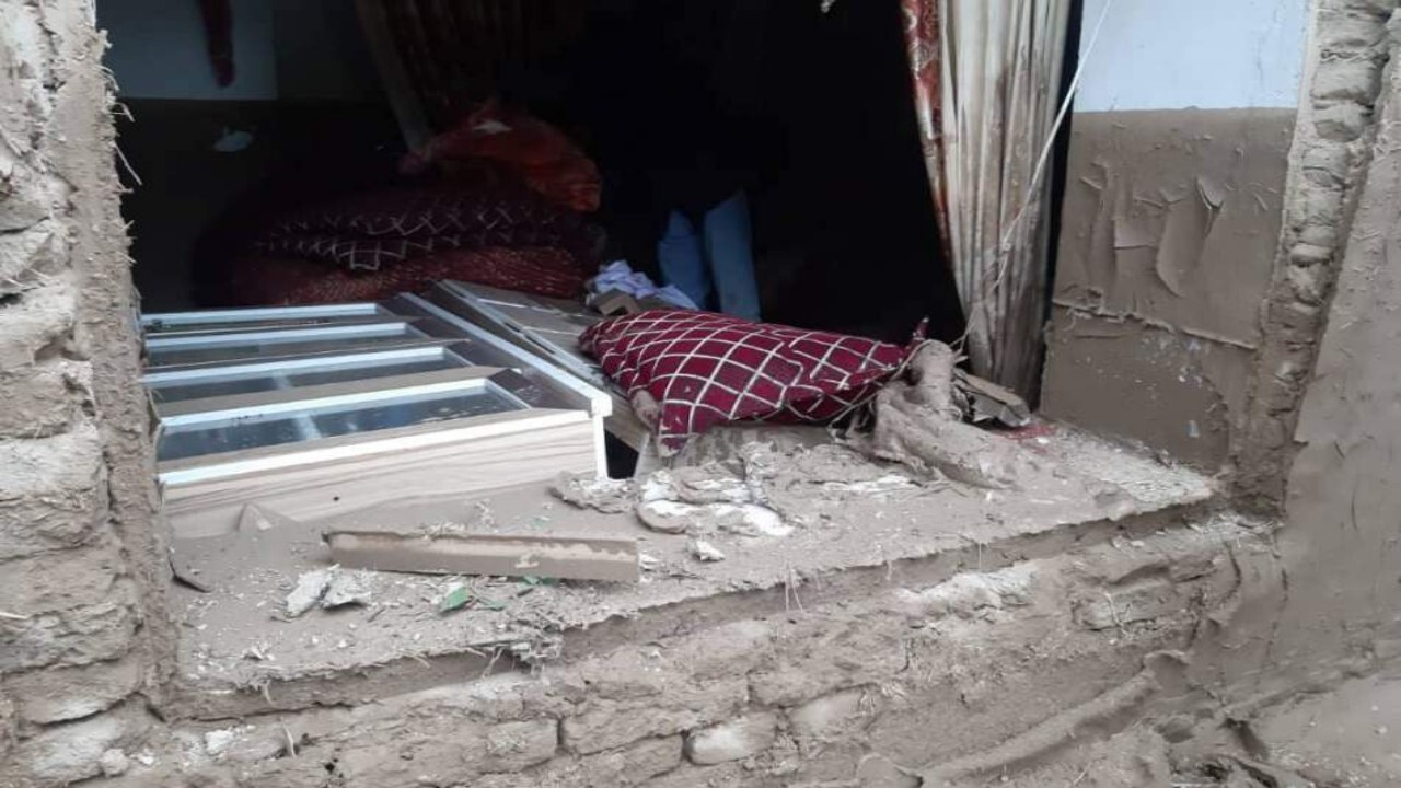 رعد و برق و جاری شدن سیل در سرپل ۱۰ کشته و زخمی برجای گذاشت