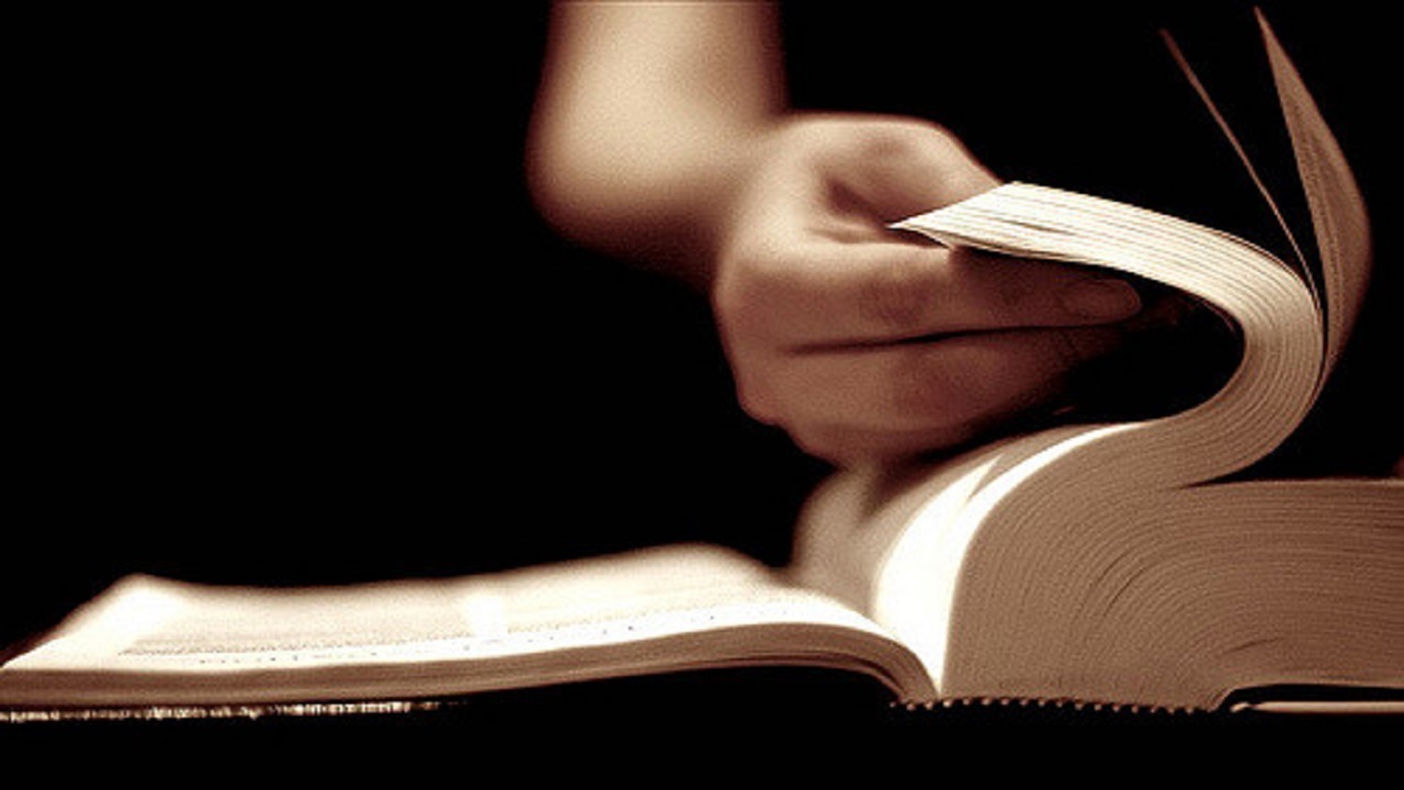 سینماگرانی که بیشترین کتاب‌ها را نوشته‌اند