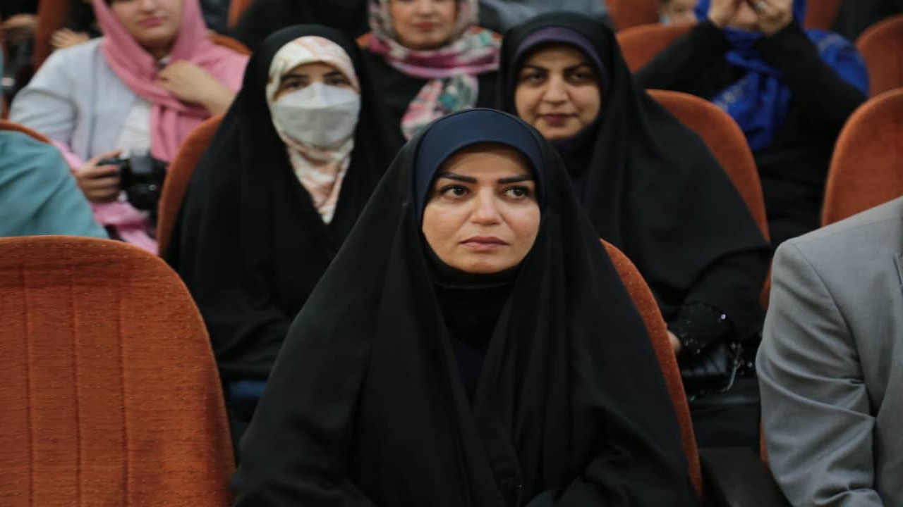 جشنواره اردیبهشت مقاومت منتخبان خود را شناخت
