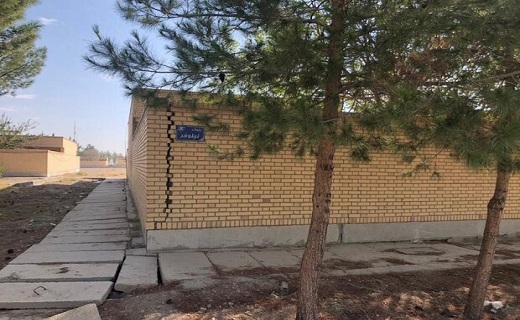 فرونشست مدارس