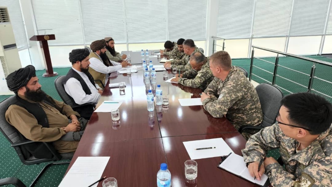 طالبان و ازبکستان مشکلات مرزی دو کشور را بررسی کردند