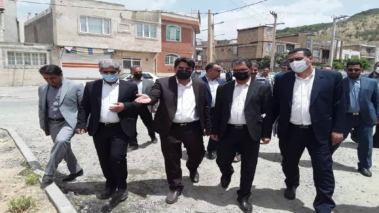 شبکه فاضلاب و معابر محله گریاشان سنندج ساماندهی می شود