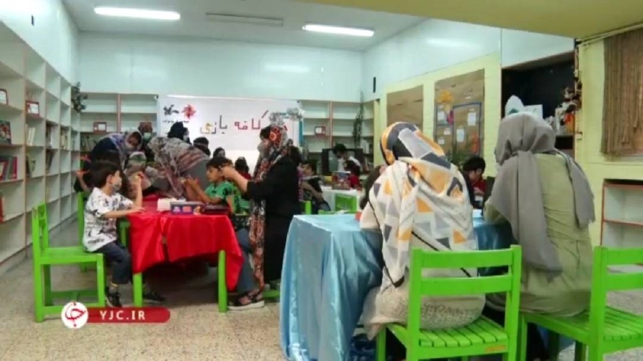 کافه بازی مادر و کودک در کانون پرورش فکری کودک و نوجوان در مشهد