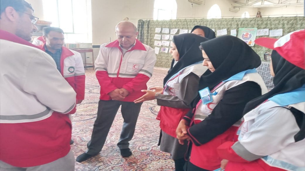 آمادگی تیم سحر هلال احمر خراسان جنوبی برای اعزام به آبادان
