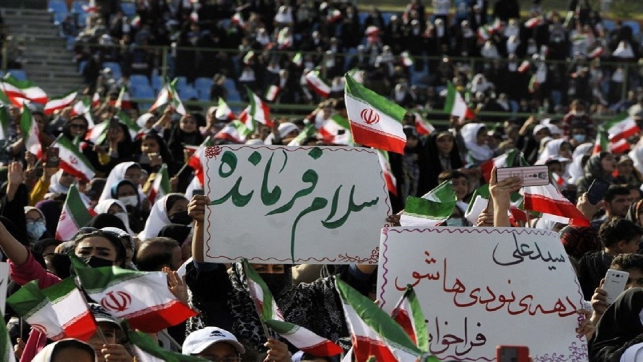 سلام فرمانده؛ اجتماع دهه نودی‌ها در ورزشگاه آزادی