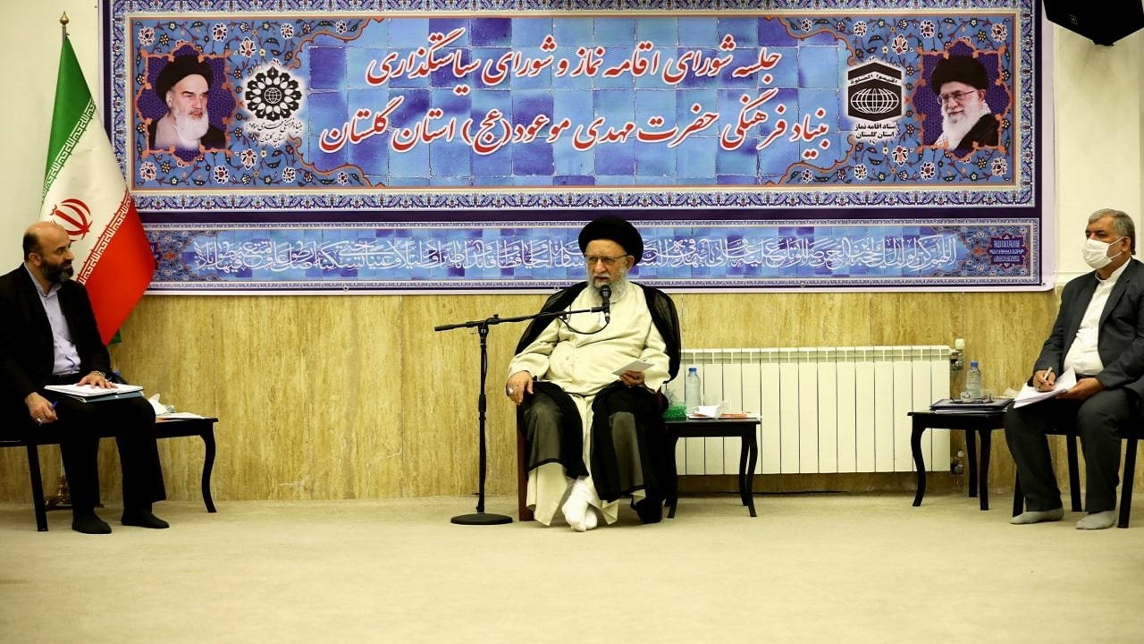 گلایه آیت الله نورمفیدی از وضعیت نامناسب نمازخانه‌های بین راهی گلستان