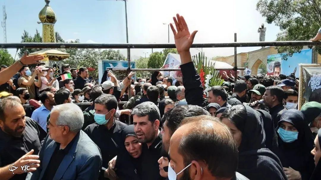 خاکسپاری پیکر شهید صنعت دفاعی در اراک + فیلم