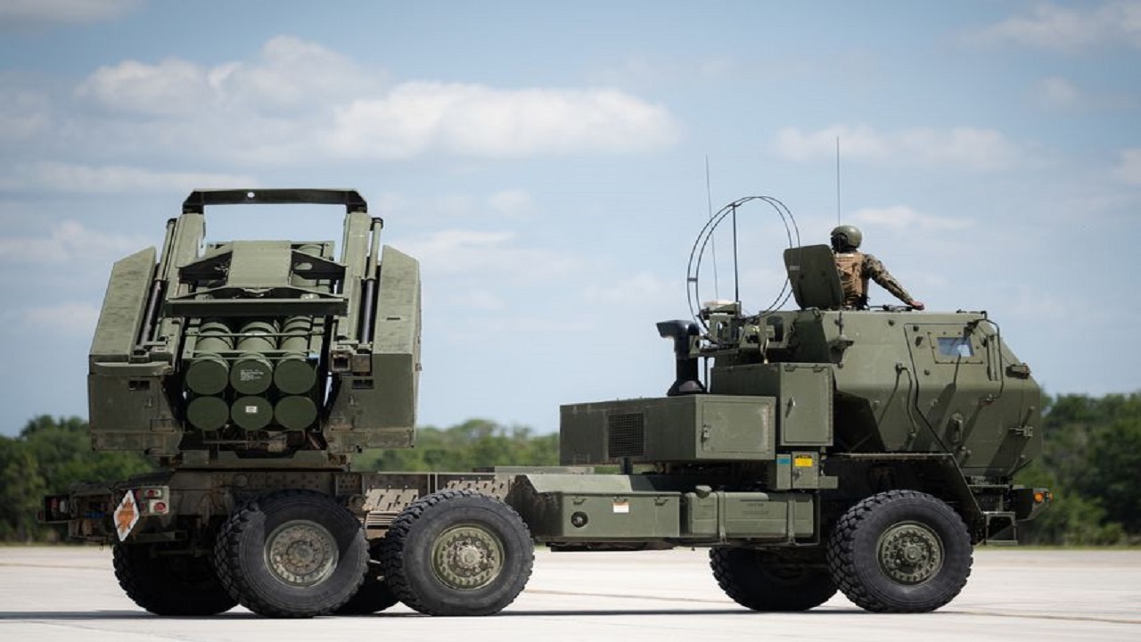 ارسال تسلیحات نظامی آمریکایی به اوکراین
