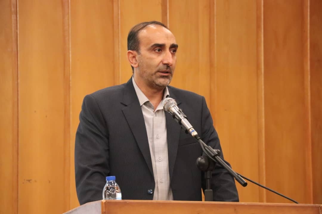 نخبگان راهکار‌های ترویج فرهنگ ایثار با توجه به مقتضیات زمان ارائه دهند