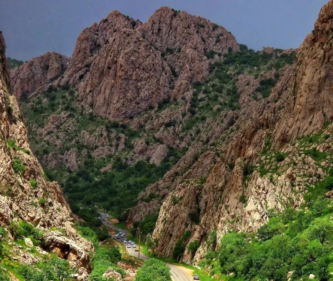 تصاویری از طبیعت بهاری روستای دزلی