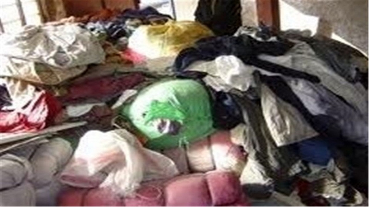 کشف البسه قاچاق در اتوبوس مسافربری